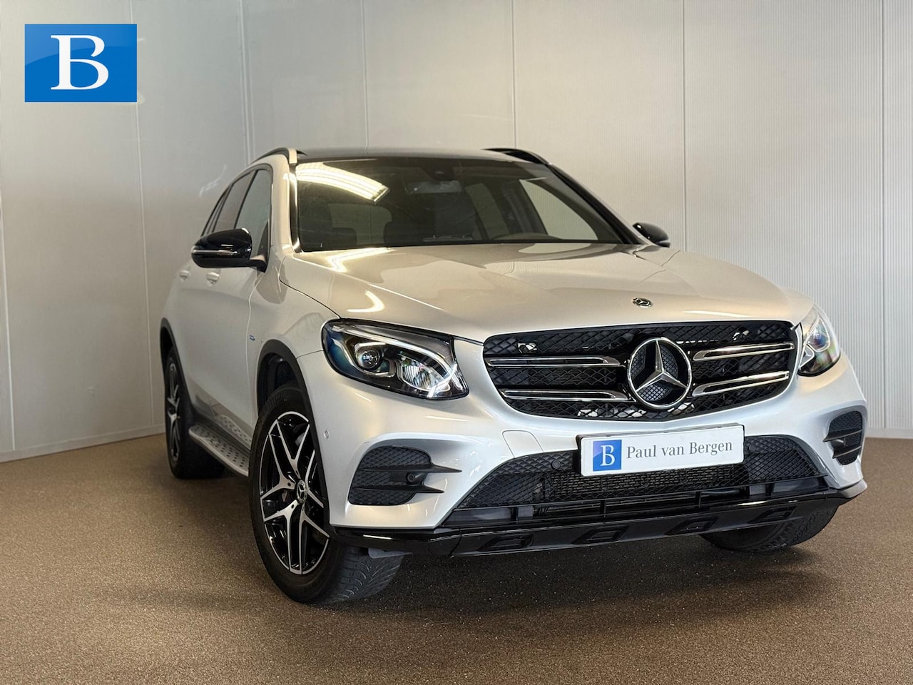 Mercedes-Benz GLC-klasse - 350e 4 Matic AMG STYLING-PANORAMA-NIGHT PAKKET-CAMERA-COMPLEET - AutoWereld.nl