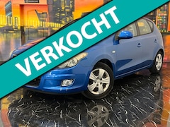 Hyundai i30 - 1.4i Blue Dynamic Schuif-kanteldak|1e Eigenaar