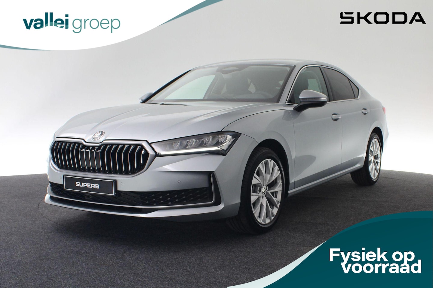 Skoda Superb - First Edition 1.5 TSI m-HEV 110 kW / 150 PK Hatchb | € 7000,00 korting! | 18 Inch | ACC | - AutoWereld.nl