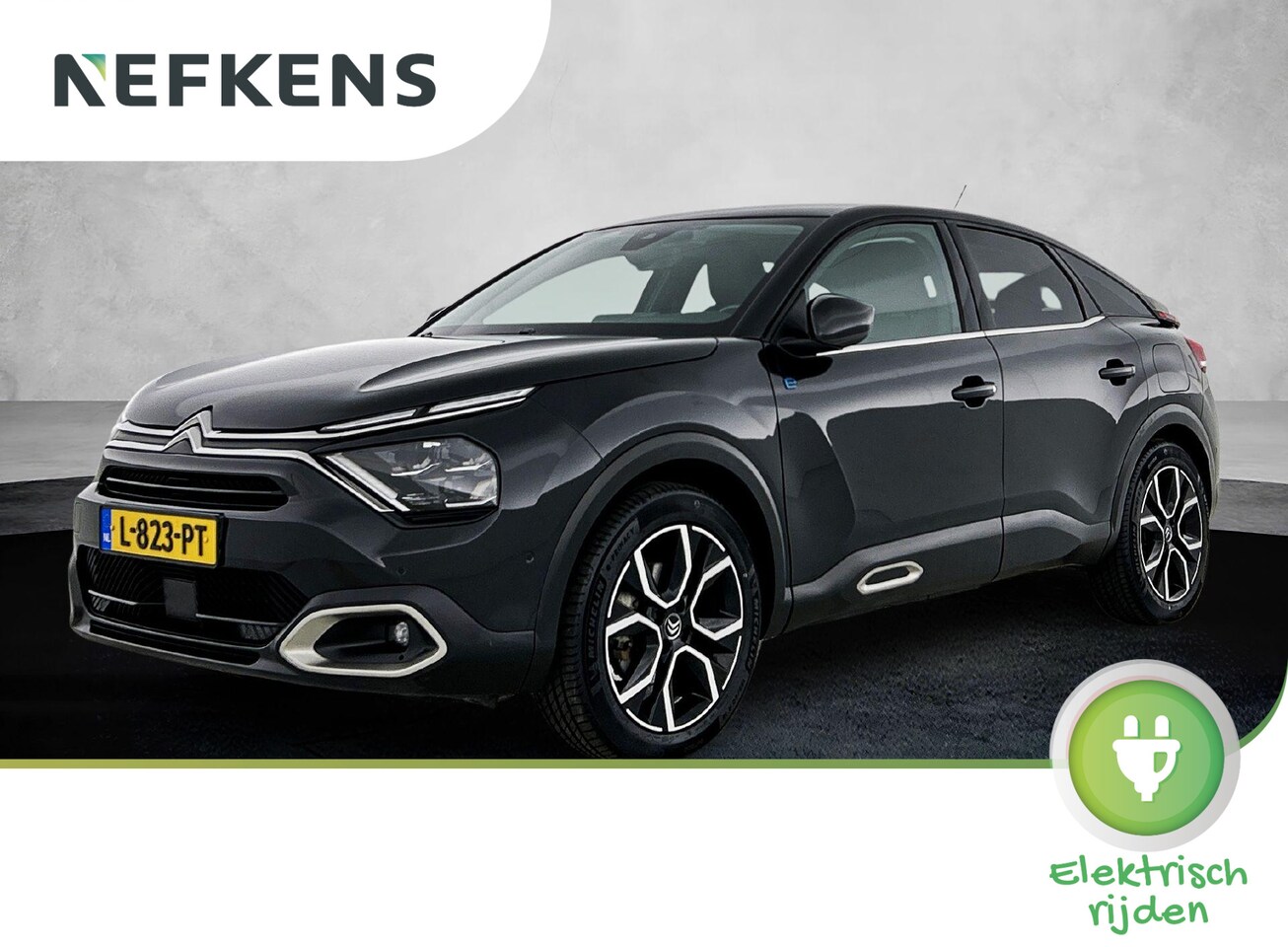 Citroën Ë-C4 - EV Shine 50 kWh 136 pk | Navigatie | Achteruitrijcamera | Parkeersensoren Voor en Achter | - AutoWereld.nl