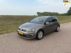 Volkswagen Golf - 1.6 TDI Edition BlueMotion Airco Navi Pdc Voor En Achter Cruise Zeer Nette Auto