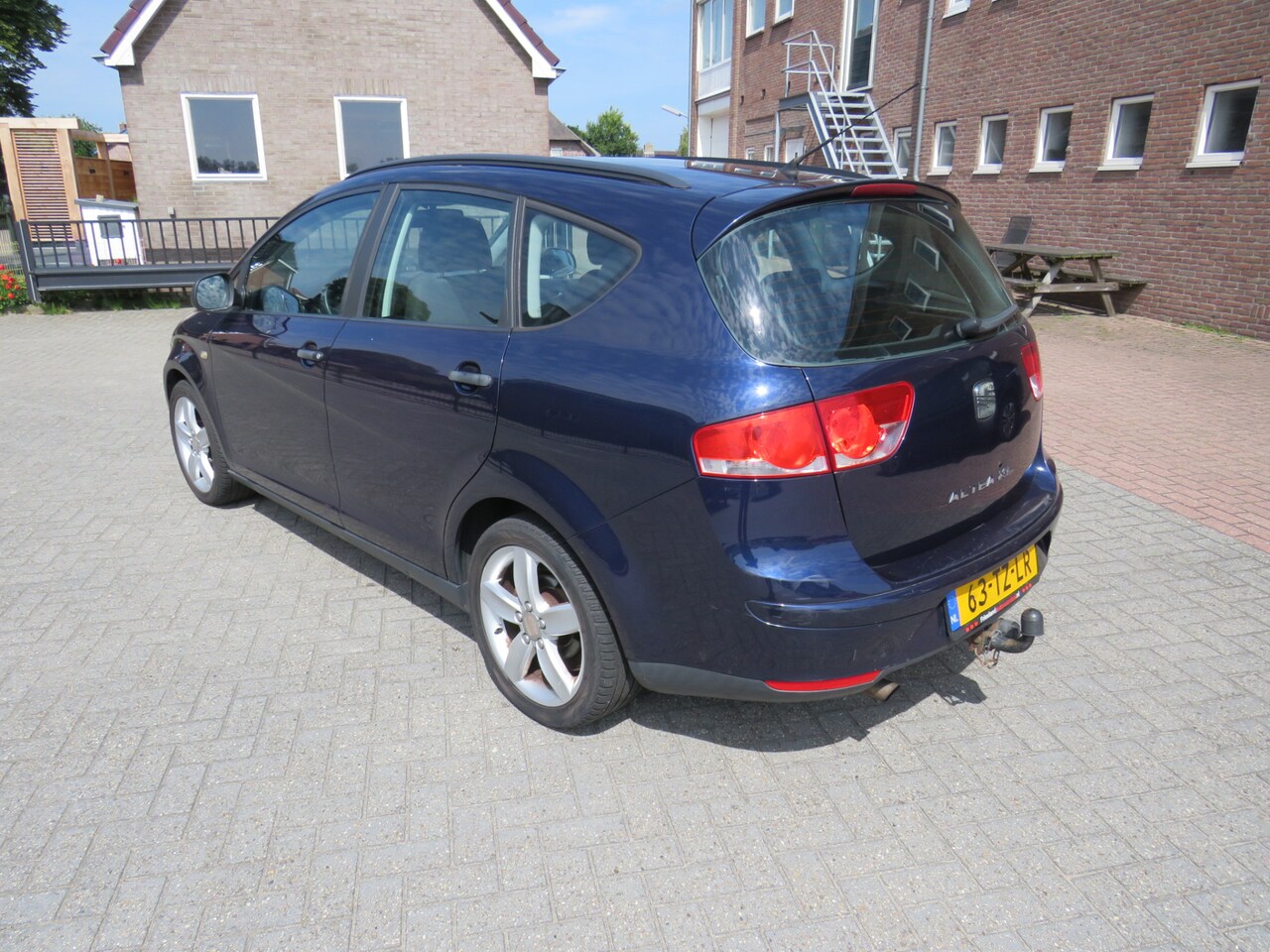 SEAT Altea XL - 1.6 Reference * Trekhaak * Lichtmetalen velgen * Airco * - AutoWereld.nl