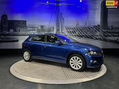 Volkswagen Polo - 1.0 TSI Comfortline Business *Appconnect
