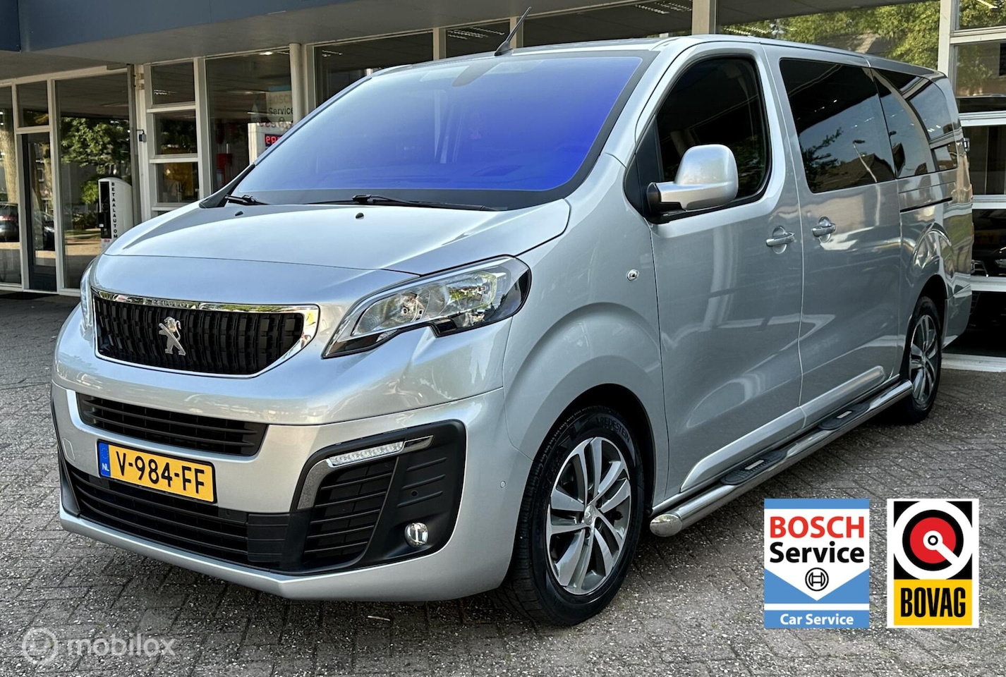 Peugeot Expert - Bestel 2.0 BlueHDI 180 DC MARGE Camera, Navi, Carplay, LM.. - AutoWereld.nl