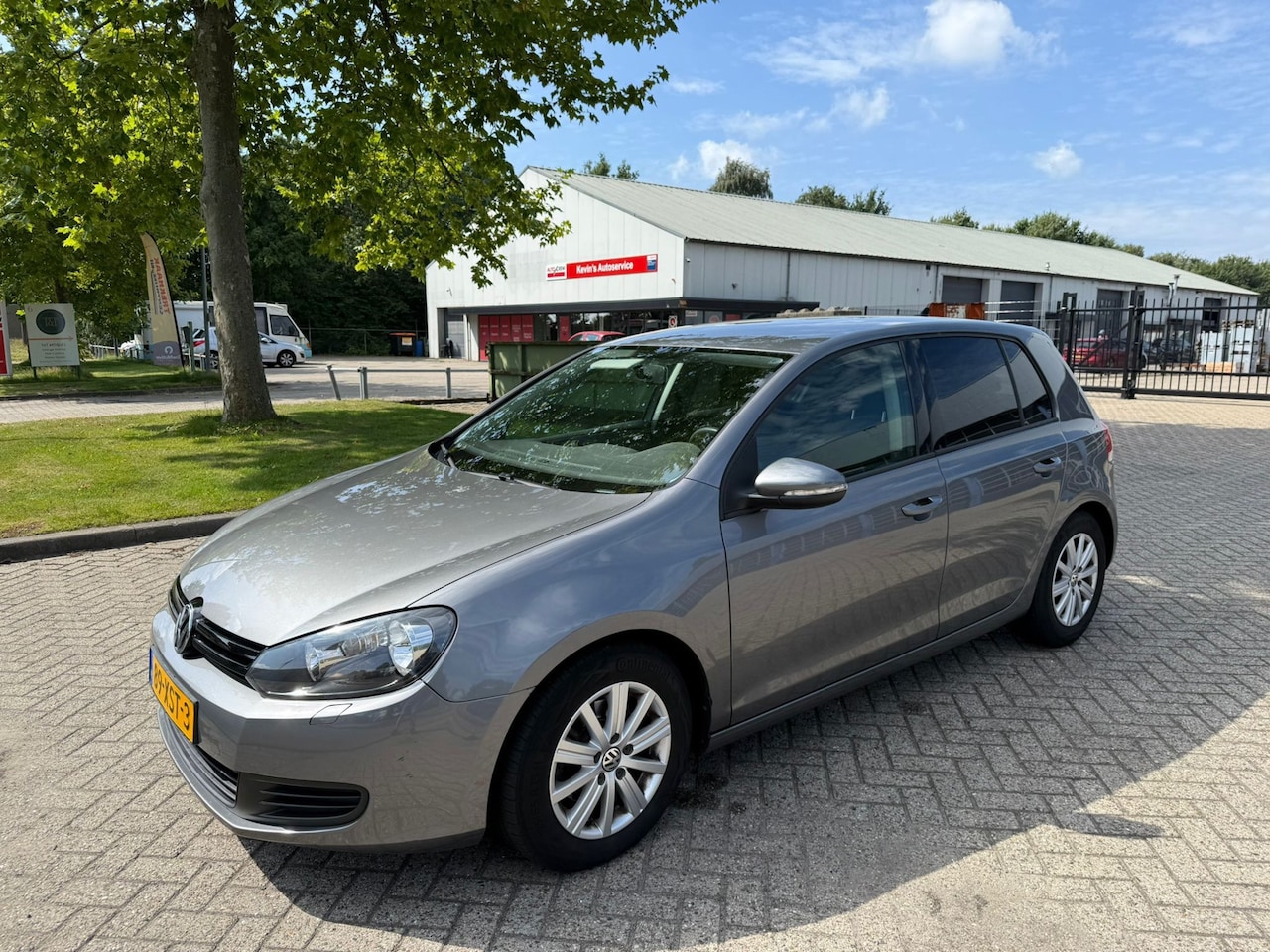 Volkswagen Golf - 1.6 TDI BlueMotion 1.6 TDI BlueMotion - AutoWereld.nl