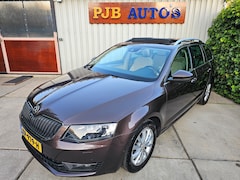 Skoda Octavia Combi - 1.0 TSI Greentech Style Business Panorama! Beige leer! DSG!