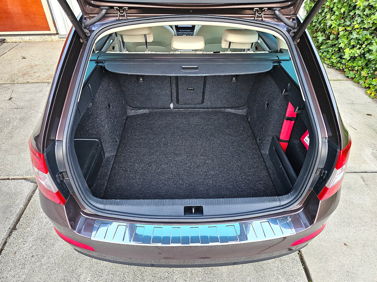 Skoda Octavia Combi - 1.0 TSI Greentech Style Business Panorama! Beige leer! DSG!