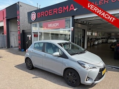 Toyota Yaris - 1.5 Hybrid Active 67.000 KM * AUTOMAAT *NW APK *HYBRIDE