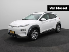 Hyundai Kona Electric - EV Fashion 64 kWh | Trekhaak | Airco | Apple Carplay/Android Auto | Achteruitrijcamera|