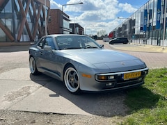 Porsche 944 - 2.5 mooi opgeknapt