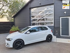 Volkswagen Polo - 1.0 TSI Comfortline Executive-Pakket, Airco, Full-Map Navigatie, App Connect, Cruise-Contr