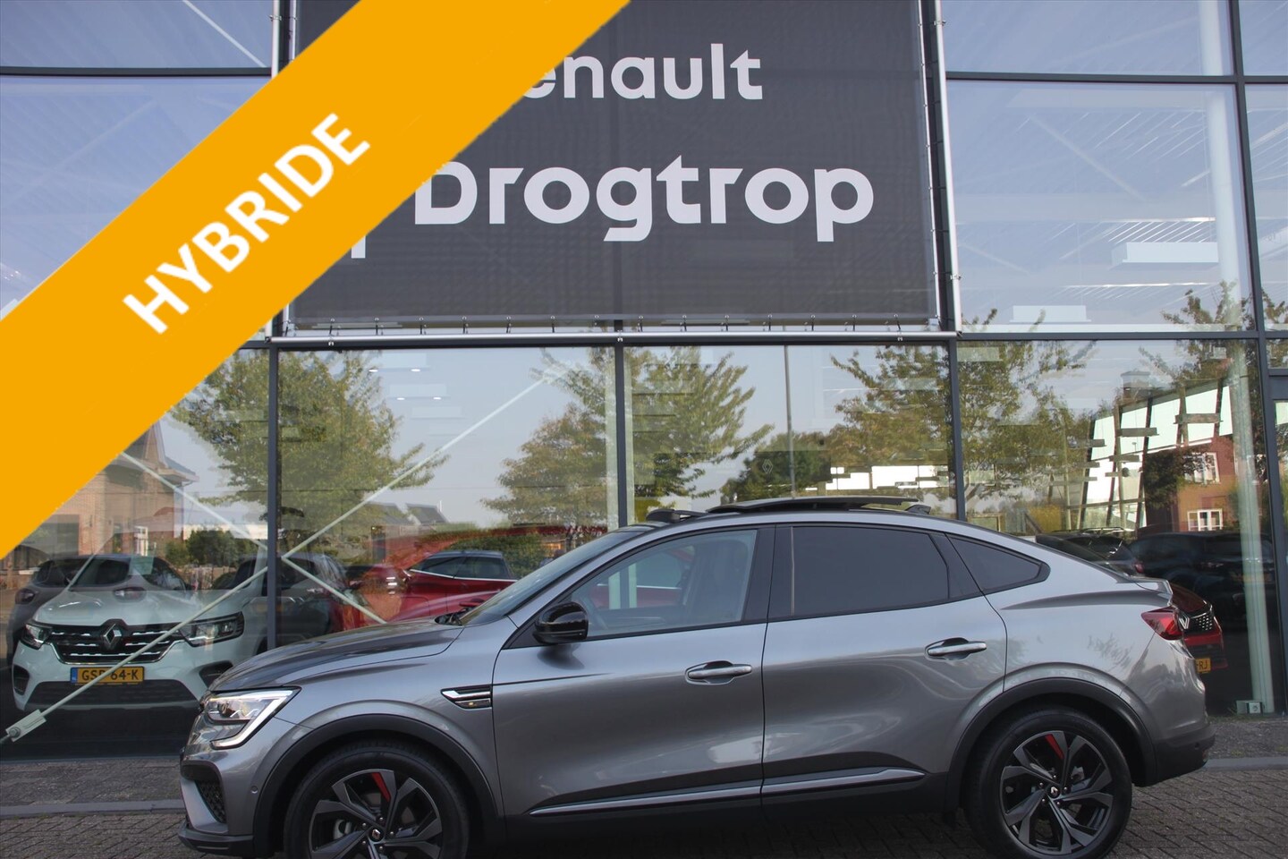 Renault Arkana - 1.6 E-TECH Hybrid 145 PK Automaat R.S. Line - AutoWereld.nl