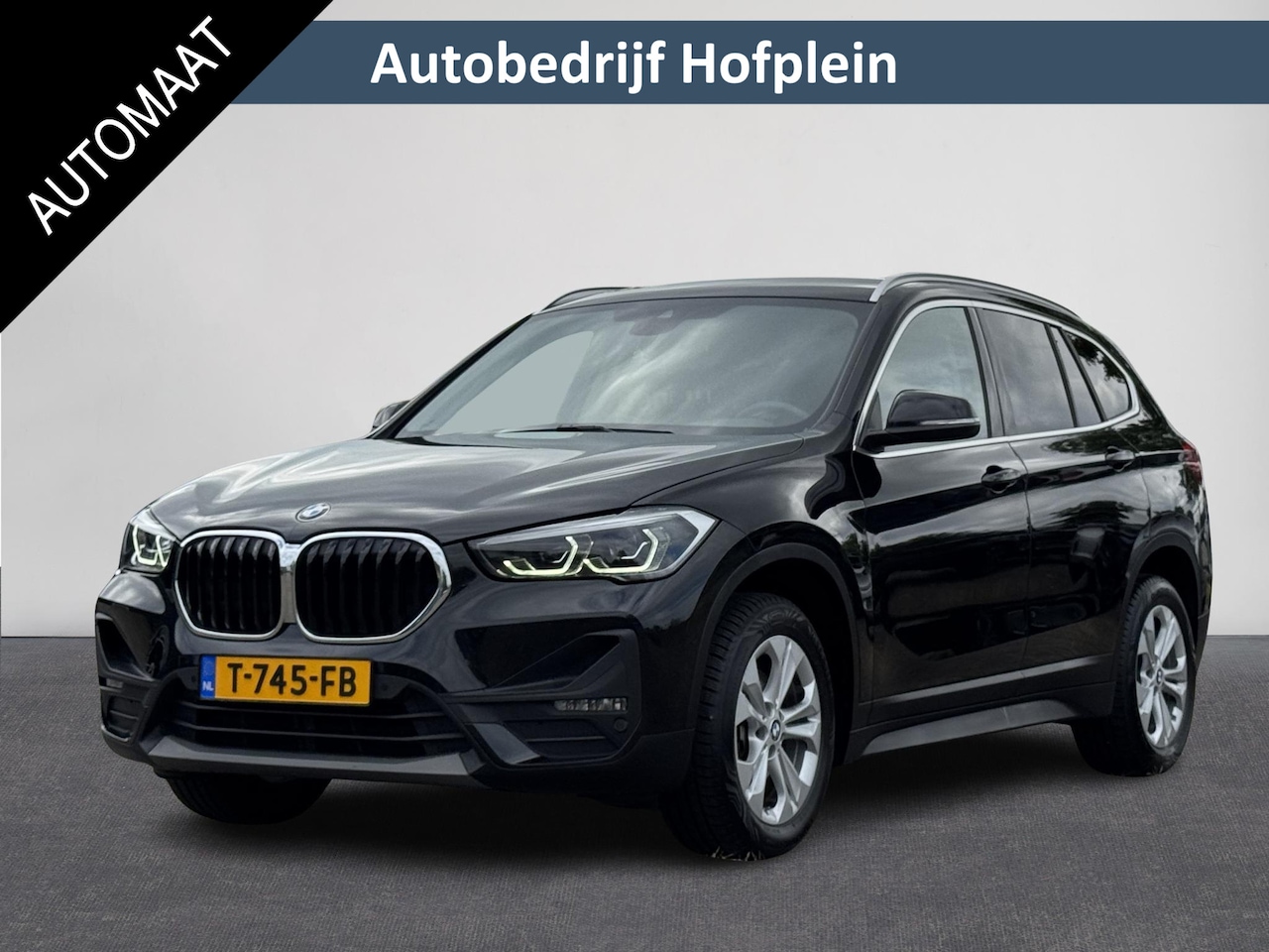 BMW X1 - sDrive18i High Executive | Automaat | Cruise | Camera | Navigatie | Stoelverwarming | LM-V - AutoWereld.nl