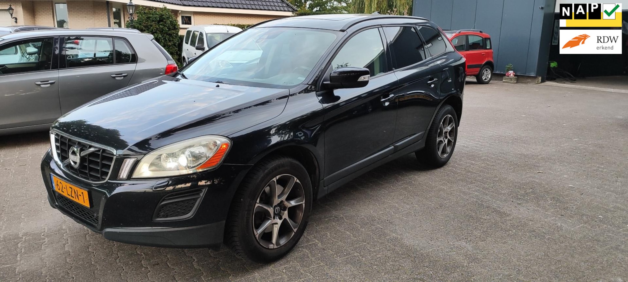 Volvo XC60 - 2.0T Kinetic bj 2010 automaat airco koud - AutoWereld.nl