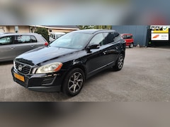 Volvo XC60 - 2.0T Kinetic bj 2010 automaat airco koud
