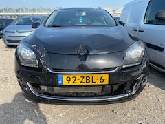 Renault Mégane Estate - 2012 * 1.5 dCi Bose * LED * LMV * AIRCO * EXPORT & HANDEL ONLY