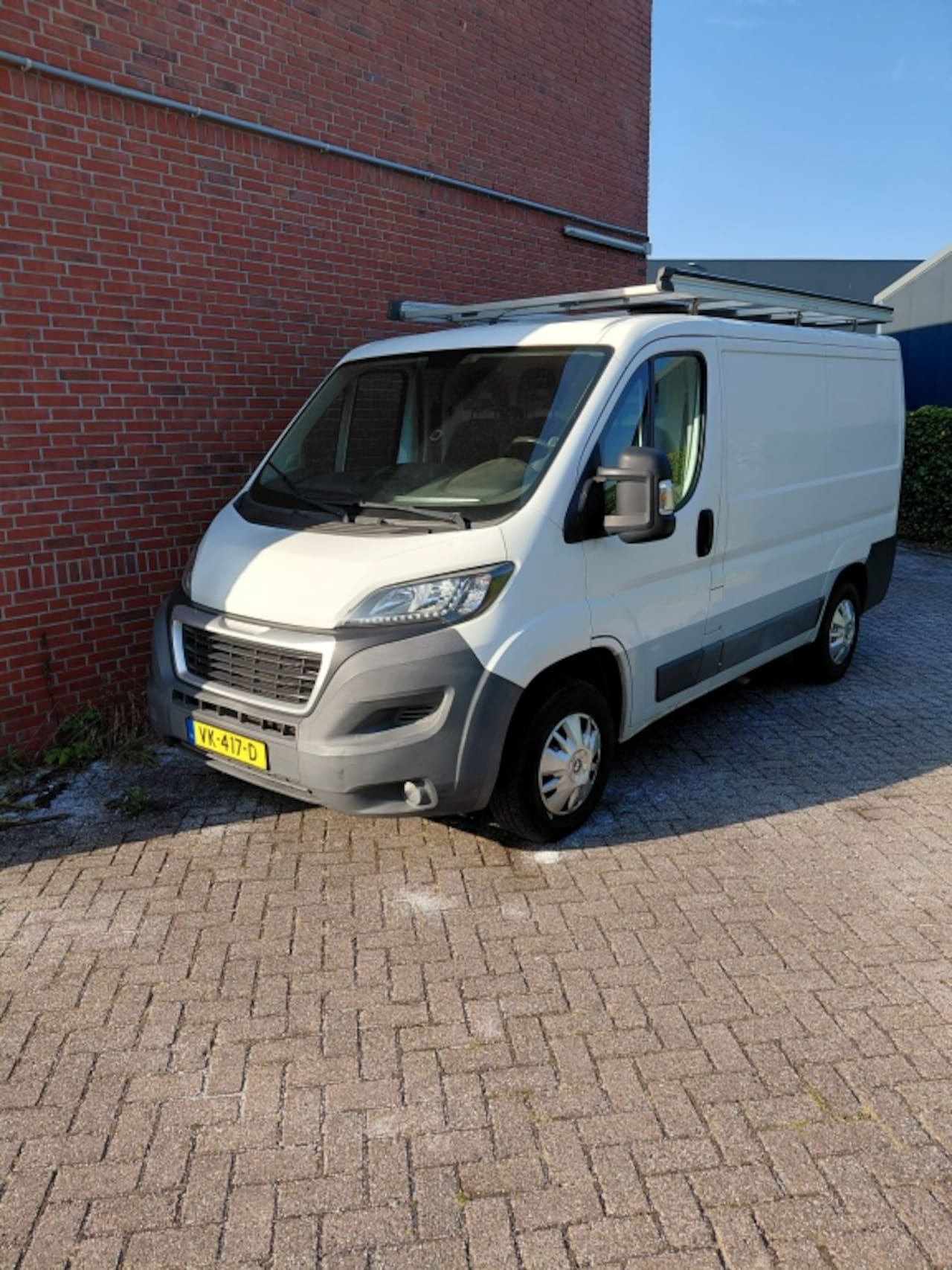 Peugeot Boxer - 330 2.2 HDI L1H1 330 2.2 HDI L1H1 Pr. - AutoWereld.nl