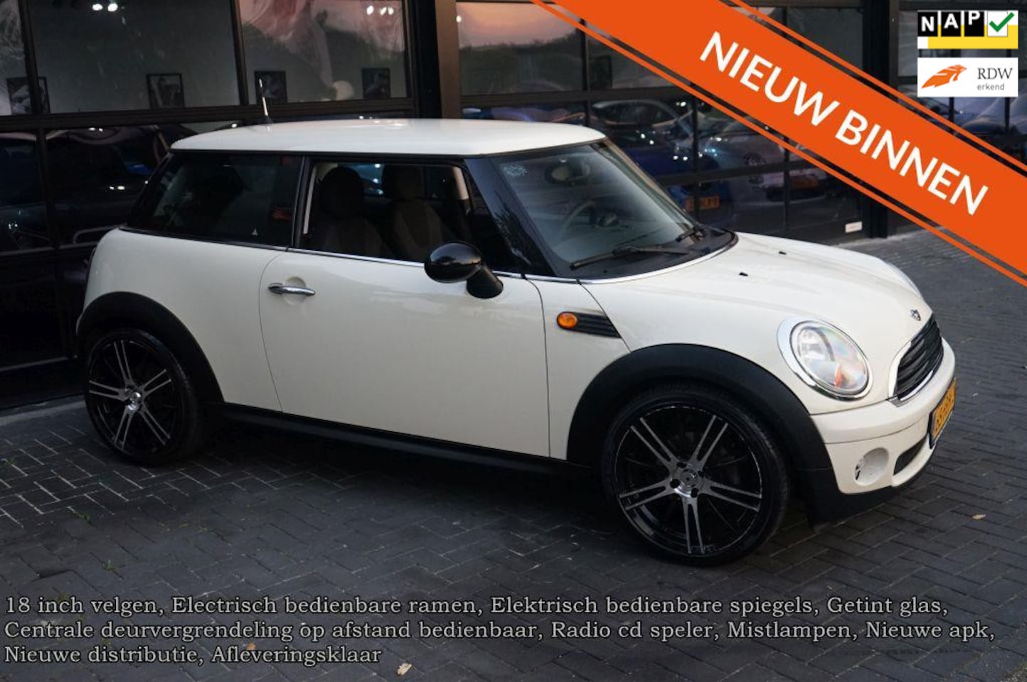 MINI One - Mini 1.4 Elek pakket 18 Inch Nieuwe distributie - AutoWereld.nl