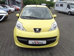 Peugeot 107 - 1.0-12V Filou NIEUWE APK