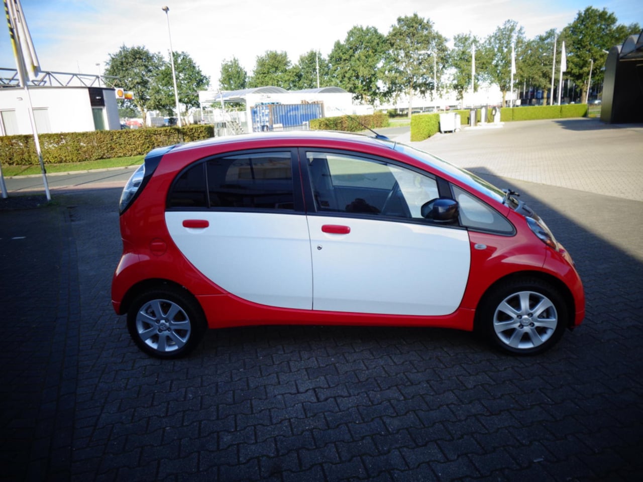 Mitsubishi i-MiEV - Aut. Airco BTW Auto - AutoWereld.nl