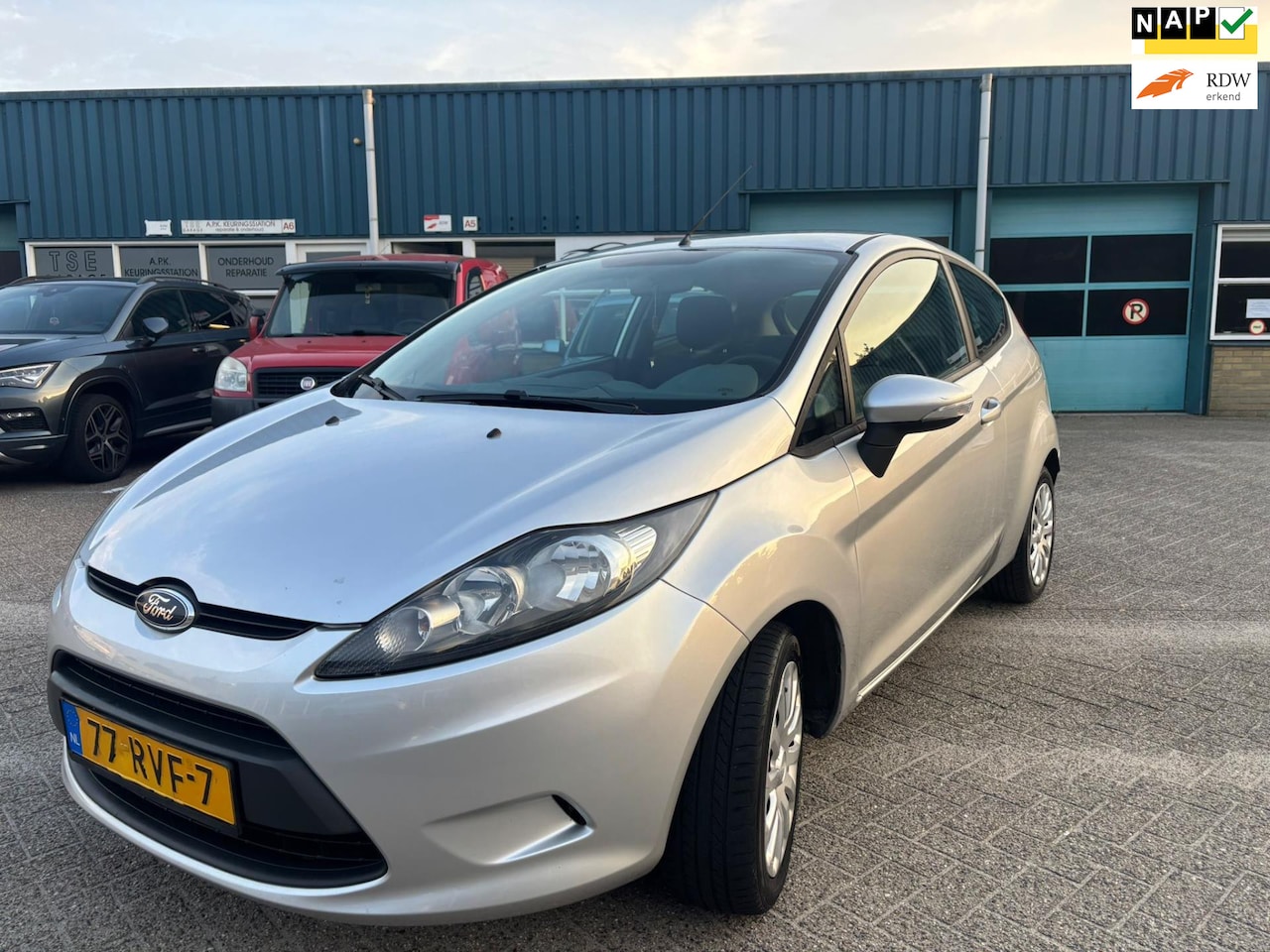 Ford Fiesta - 1.25 Limited | Airco | Nieuwe APK | EL Ramen | Radio met Aux | NAP | - AutoWereld.nl