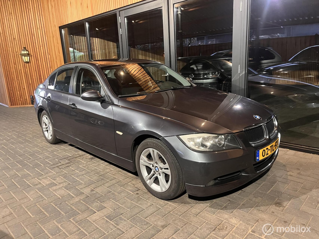 BMW 3-serie - 318i CLIMA | CRUISE | 6 BAK | - AutoWereld.nl