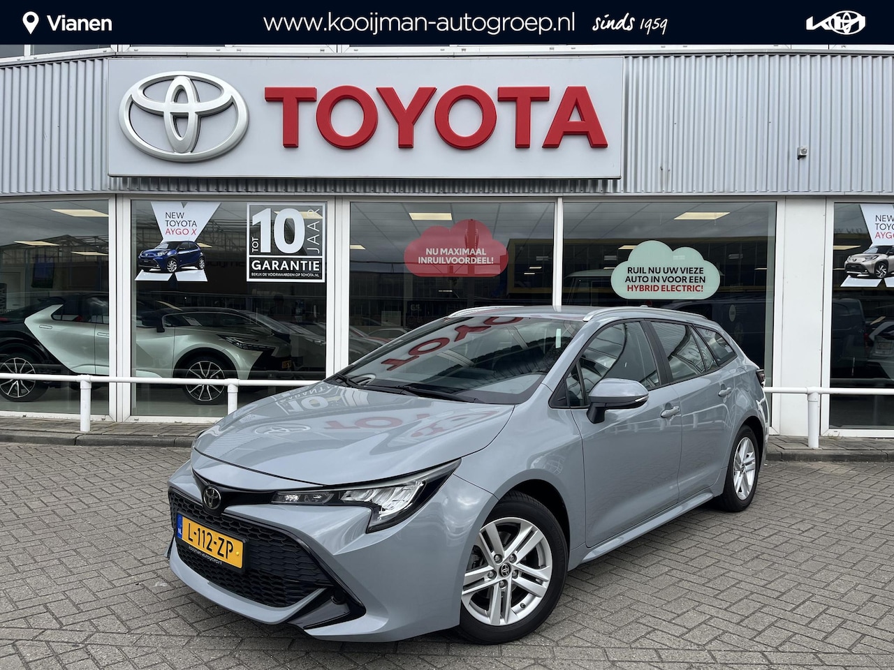 Toyota Corolla Touring Sports - 1.2 Turbo Active Nieuw geleverd, Navigatie, Trekhaak, 1300kg trekgewicht, Apple CarPlay & - AutoWereld.nl
