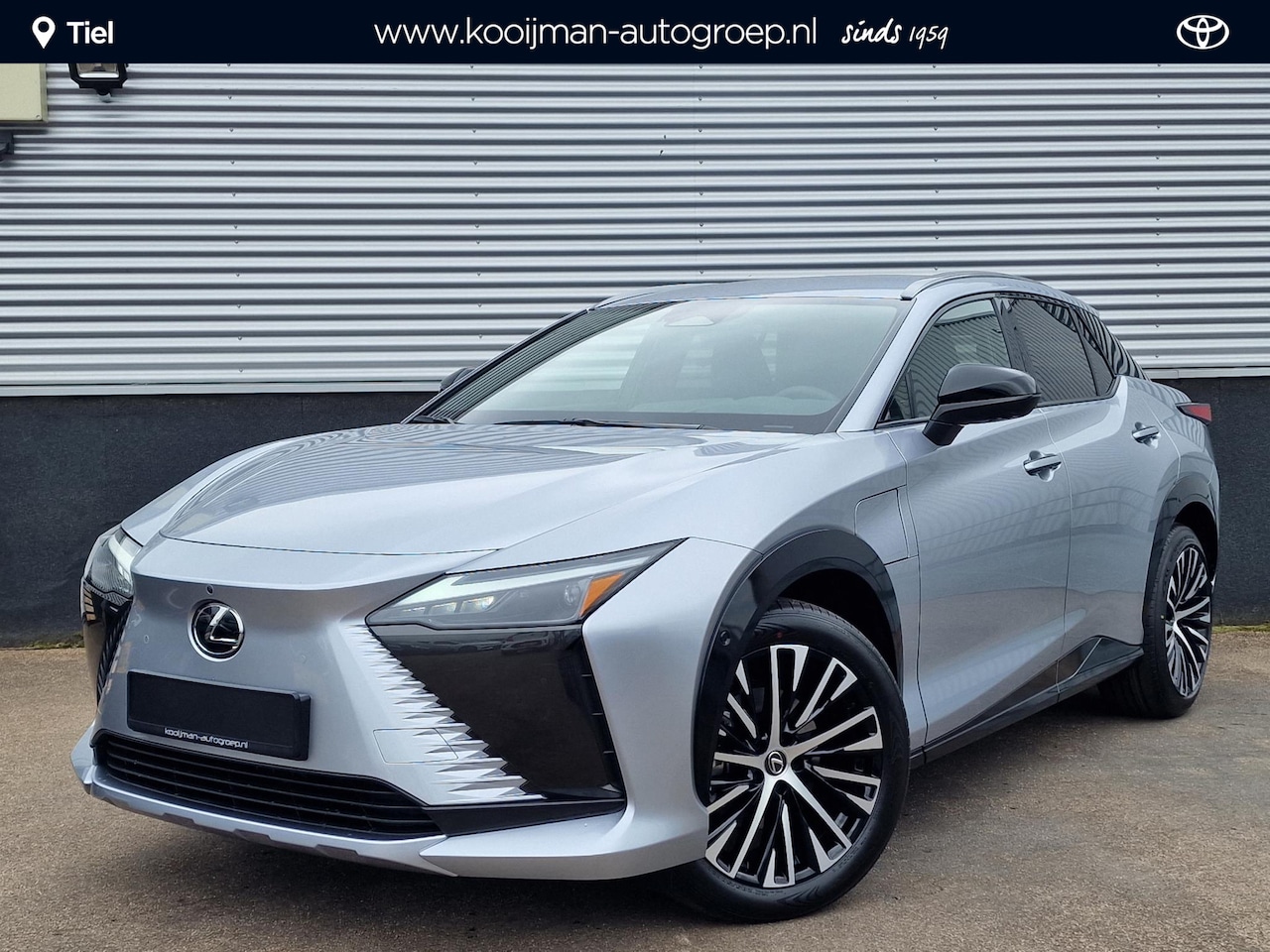 Lexus RZ - 450e President Line 71 kWh NIEUW - Full Options - Uit voorraad leveren -  NIEUW - Electris - AutoWereld.nl