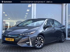 Toyota Prius - 1.8 Plug-in Dynamic Zeer uniek| Solar Panel dak | Navigatie | BTW | Matrix LED | Winter Pa