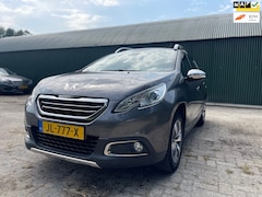 Peugeot 2008 - 1.2 PureTech Allure|Panorama|P sensor|Airco|Cruisecontrol