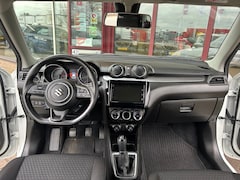 Suzuki Swift - 1.2 STYLE SMART HYBR