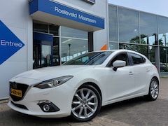 Mazda 3 - 3 2.0 SkyActiv-G 165pk Automaat GT-M 5-Deurs | Navi | BOSE Sound | Bi-Xenon | Adap.Cruise