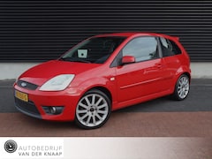 Ford Fiesta - 2.0-16V ST | Airco | Stoelverwarming | Leder/Stof | Centrale deurvergr. |