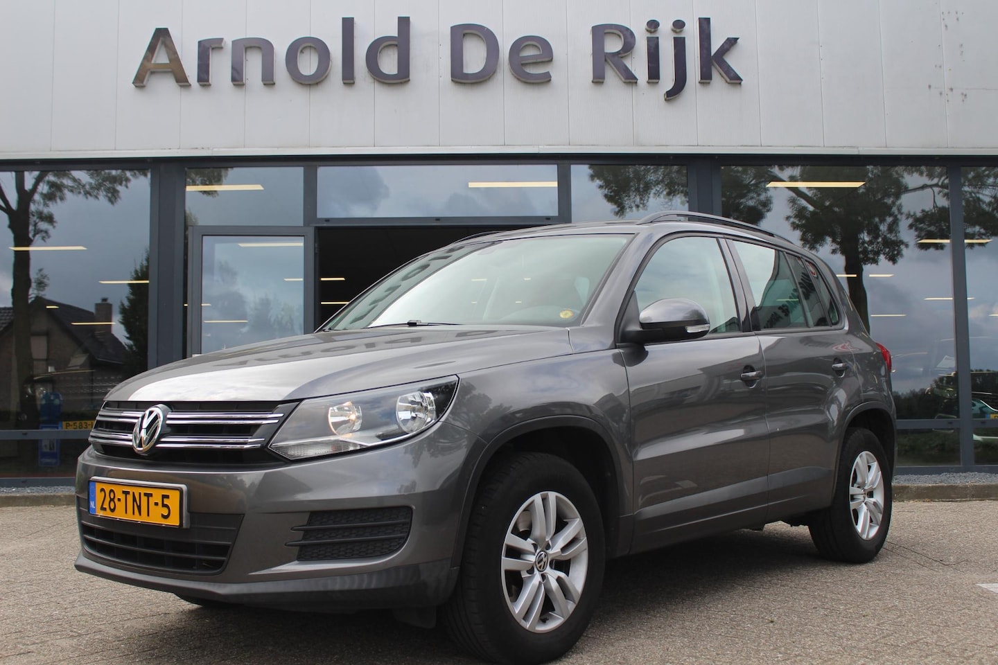Volkswagen Tiguan - 1.4 TSI Comfort&Design - AutoWereld.nl