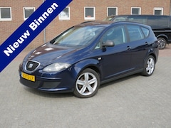 SEAT Altea XL - 1.6 Reference * Inruil Koopje * * Trekhaak * Lichtmetalen velgen * Airco * All Season band