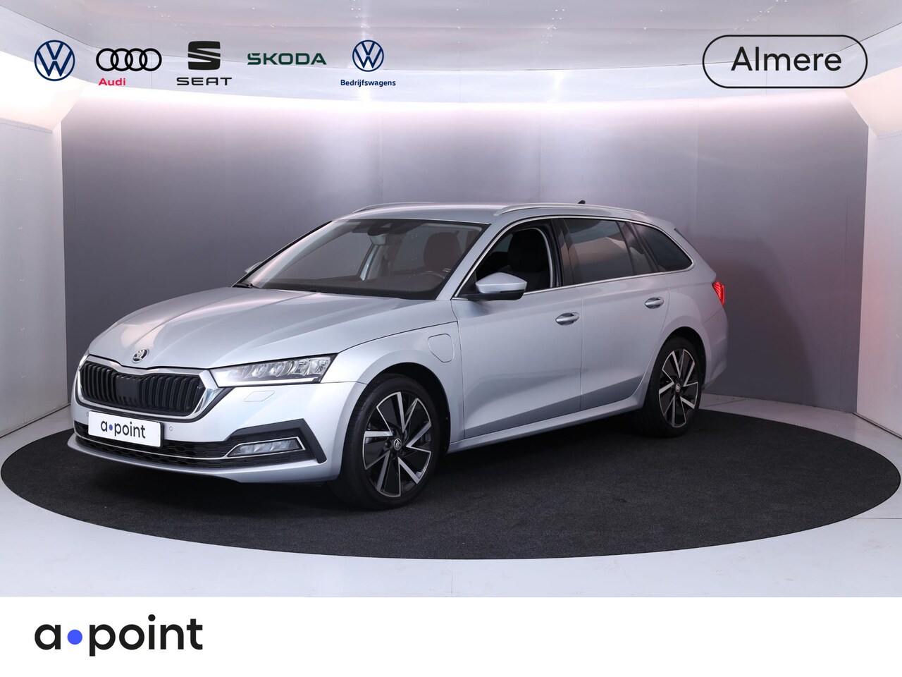 Skoda Octavia Combi - 1.4 TSI iV PHEV Style 204 pk Automaat (DSG) | Navigatie | Parkeersensoren | Achteruitrijca - AutoWereld.nl