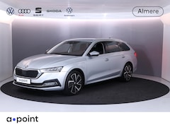 Skoda Octavia Combi - 1.4 TSI iV PHEV Style 204 pk Automaat (DSG) | Navigatie | Parkeersensoren | Achteruitrijca