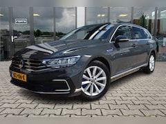 Volkswagen Passat Variant - 1.4 TSI PHEV GTE Business | ACC | Camera | DAB |