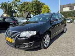 Volkswagen Passat Variant - 2.0 FSI Highline Automaat, 150pk, Apk29/4/26, Airco, Cruise, Trekhaak