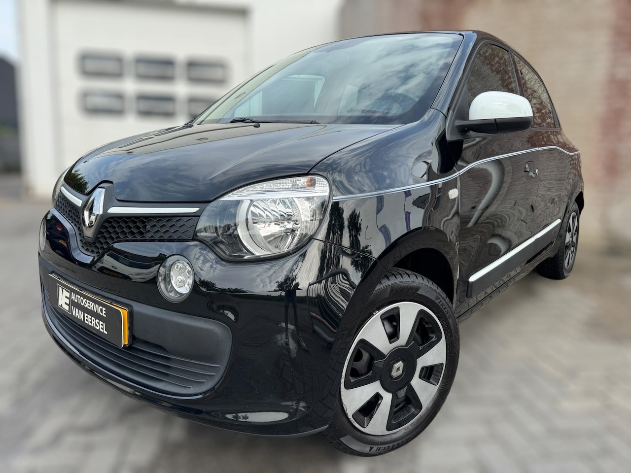 Renault Twingo - 1.0 SCe Dynamique AIRCO / LIMIT CONTROL / 91XXX KM / MET ZOMER & WINTERBANDEN - AutoWereld.nl