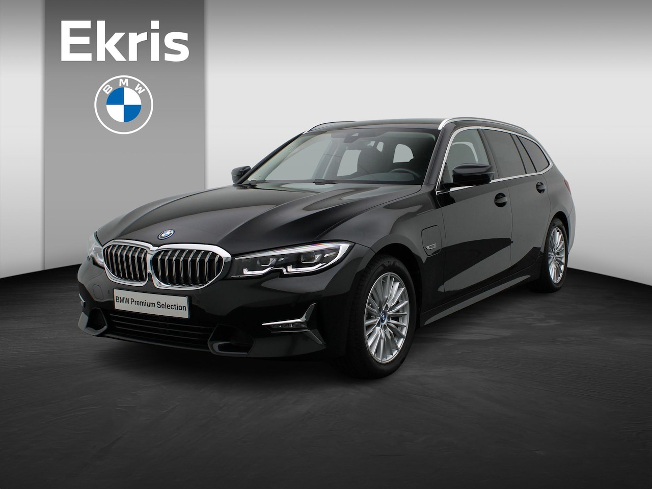 BMW 3-serie Touring - 320e Luxury Line | High Executive | Sportstoelen voor | Live Cockpit Professional | HIFI | - AutoWereld.nl