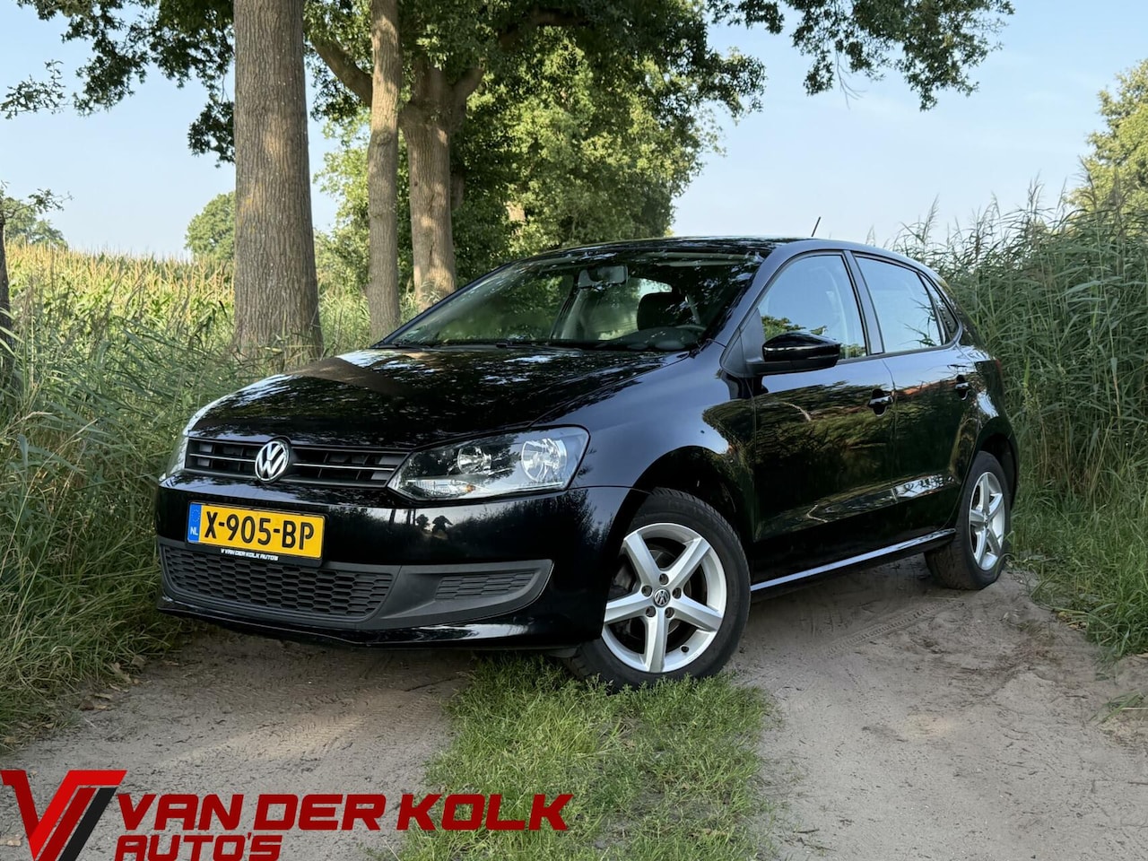 Volkswagen Polo - 1.2-12V Comfortline 5 Deurs Carplay Navi Airco Lichtmetaal - AutoWereld.nl