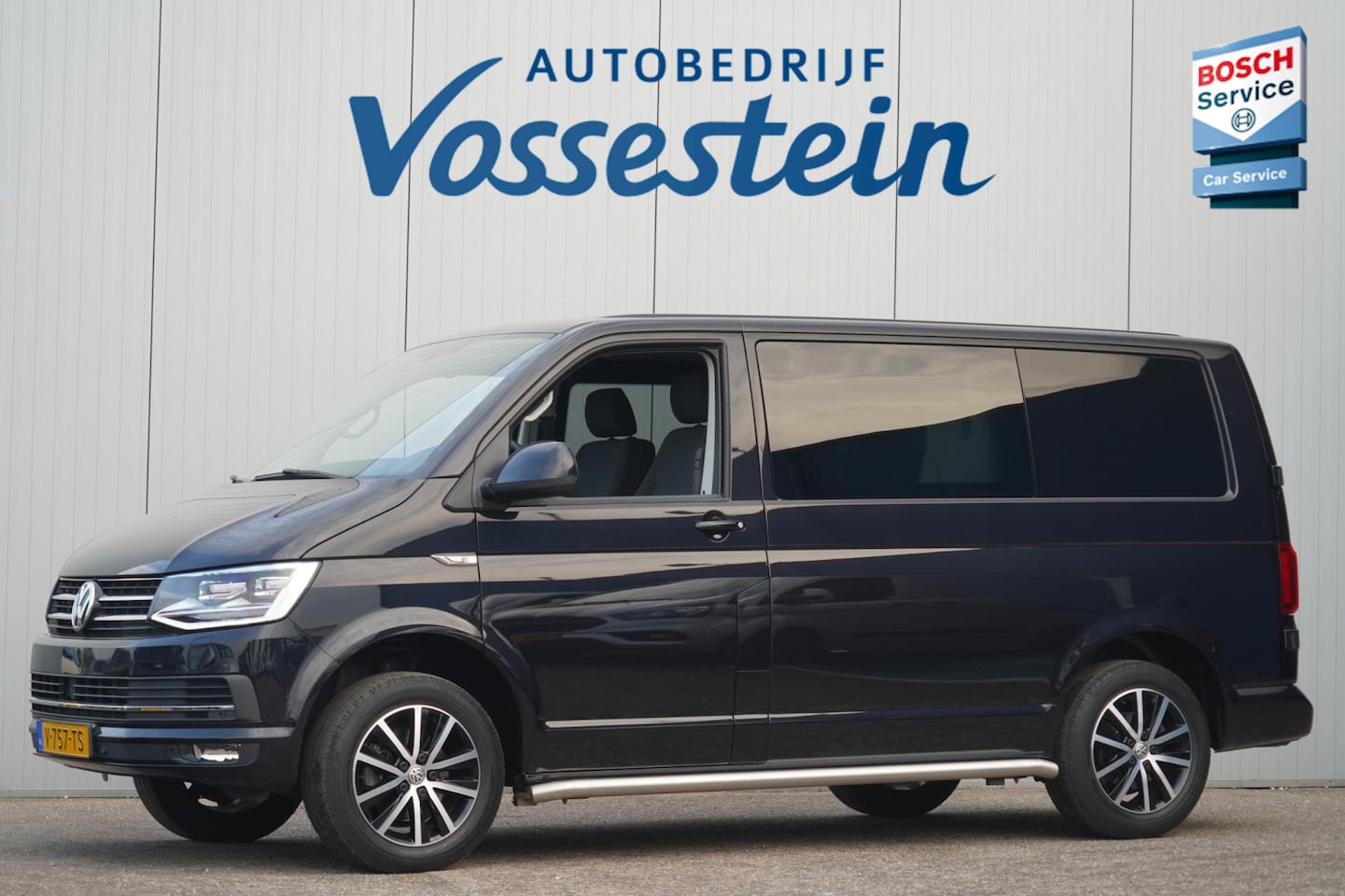 Volkswagen Transporter - 2.0 TDI L1H2 Highline DSG-Aut. / DC 5-Pers / ACC / Navi / Trekhaak / 89dkm! - AutoWereld.nl