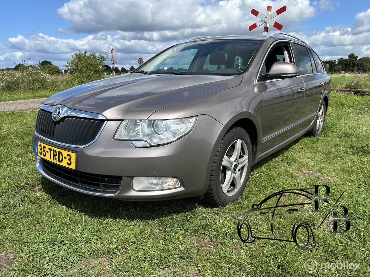 Skoda Superb Combi - 1.8 TSI Elegance Business Line ZEER COMPLEET - AutoWereld.nl