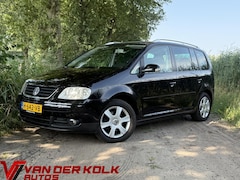 Volkswagen Touran - 1.4 TSI Cruise Climate Navi Lichtmetaal Trekhaak