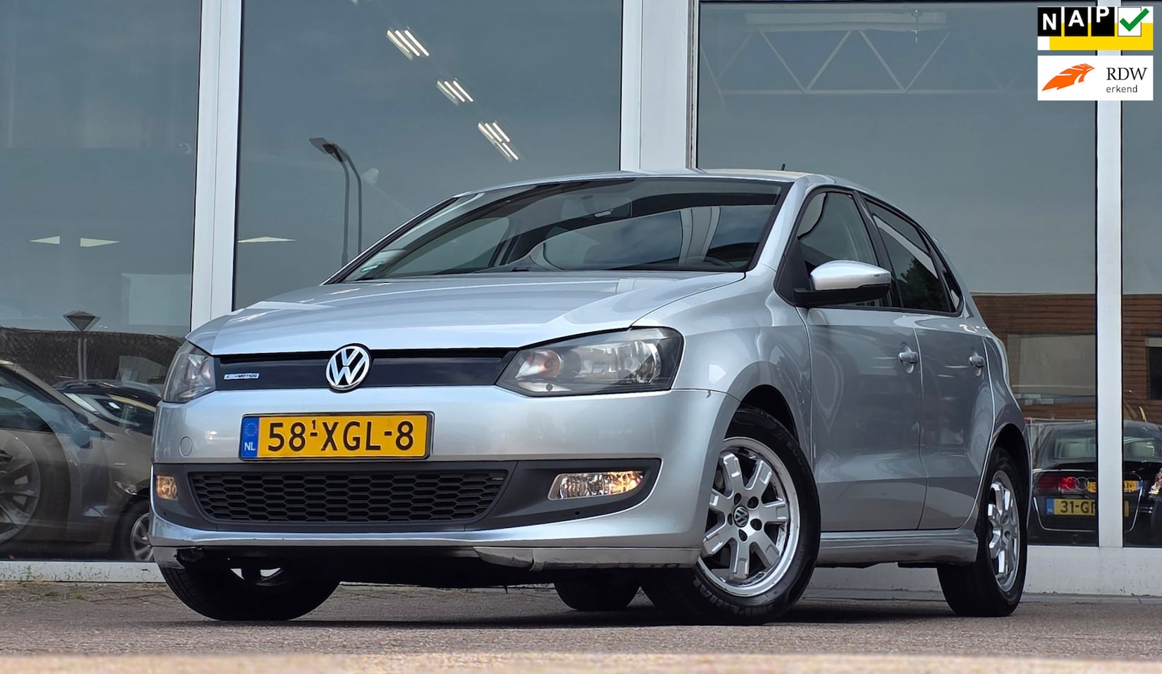 Volkswagen Polo - 1.2 TDI BlueMotion Comfortline Clima Getint glas 5-Drs LM velgen - AutoWereld.nl
