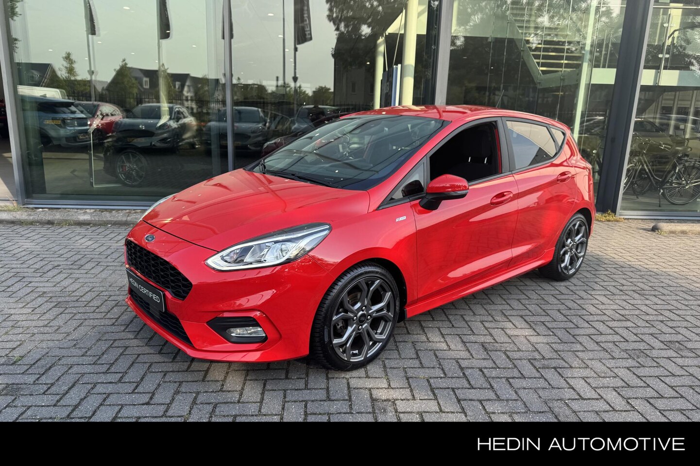 Ford Fiesta - 1.0 EcoBoost ST-Line | Winter Pack | Afneembare trekhaak | Comfort pack | Keyless |  All-S - AutoWereld.nl