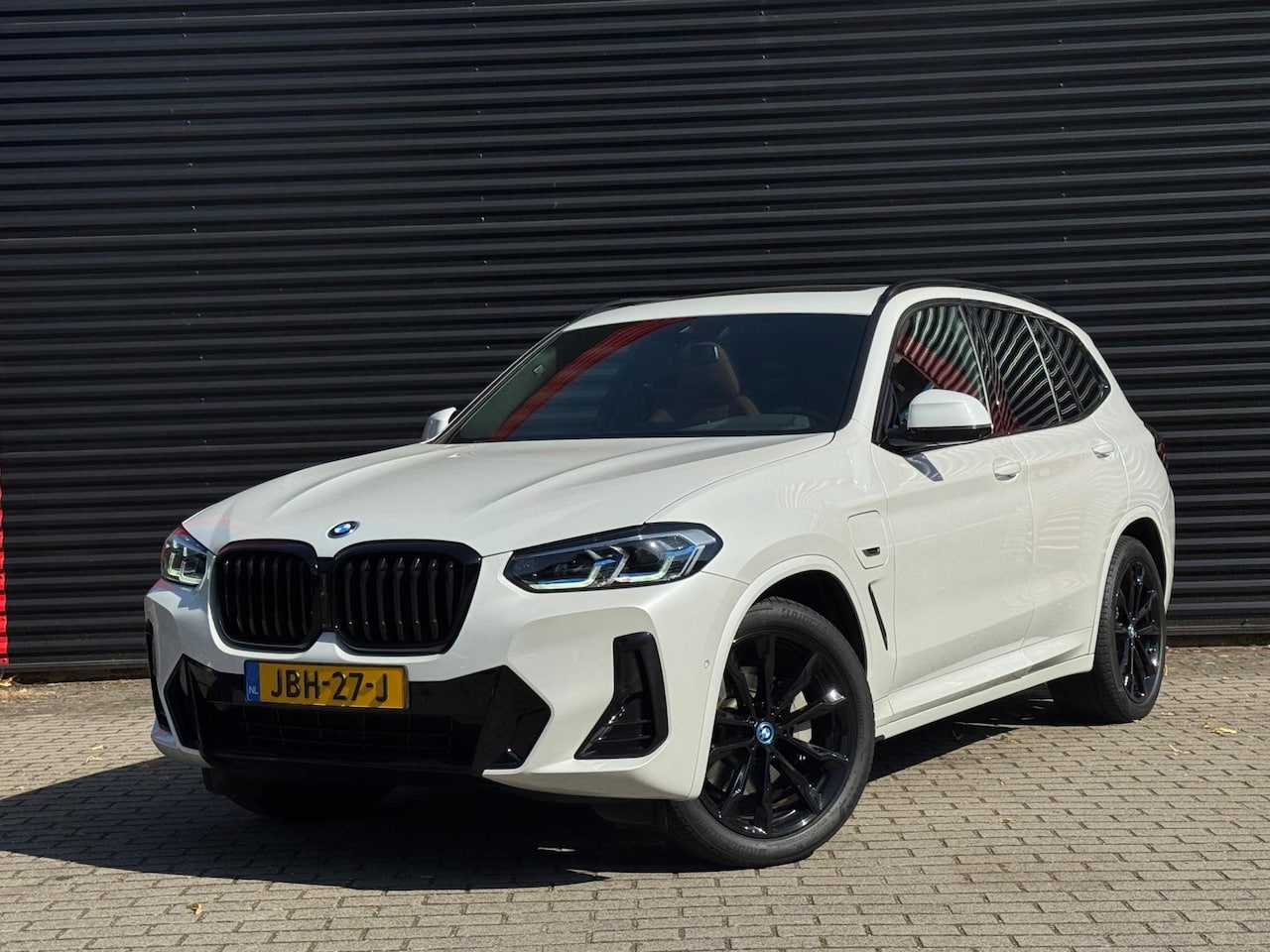 BMW X3 - BMW X3 xDrive30e M Sport | Laserlight | HUD | 360° Camera | Panoramadak | Trekhaak | Verna - AutoWereld.nl