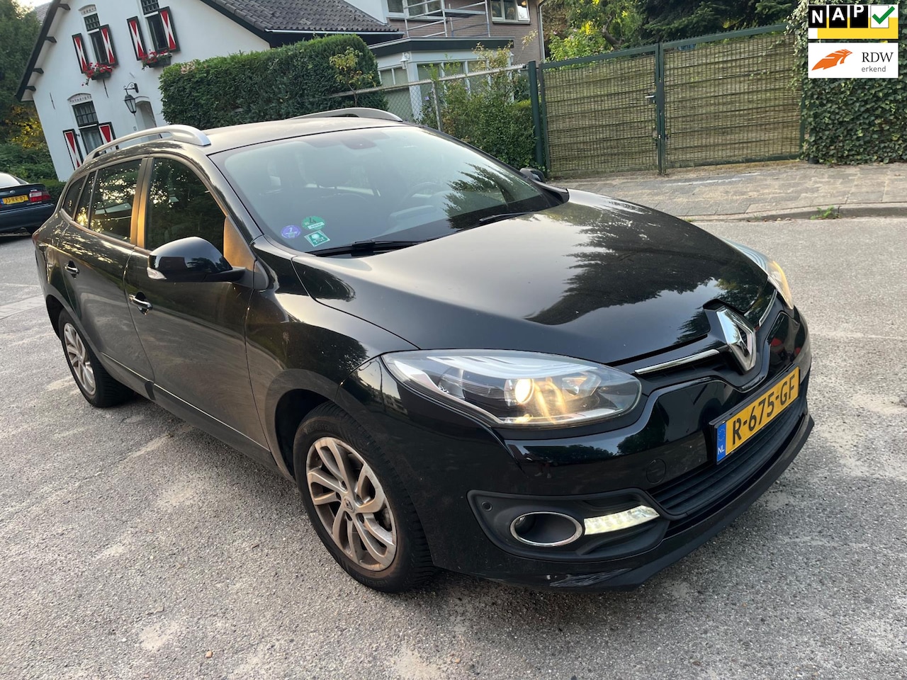 Renault Mégane Estate - 1.2 TCe Authentique 1.2 TCe Authentique - AutoWereld.nl