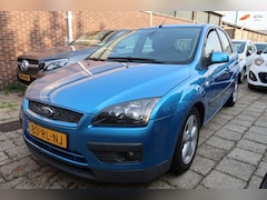 Ford Focus - 1.6-16V First Edition, AIRCO, AUTOMAAT